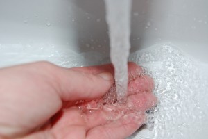 89336-the-hand-washing
